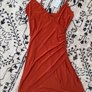 NWT Windsor V-Neck Wrap Dress 💫